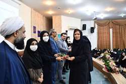 حضور کارشناسان ستاد مدیریت امور پرستاری دانشگاه در مراسم جشن میلاد حضرت زینب کبری(س) و روز پرستار در مرکز آموزشی درمانی پورسینا